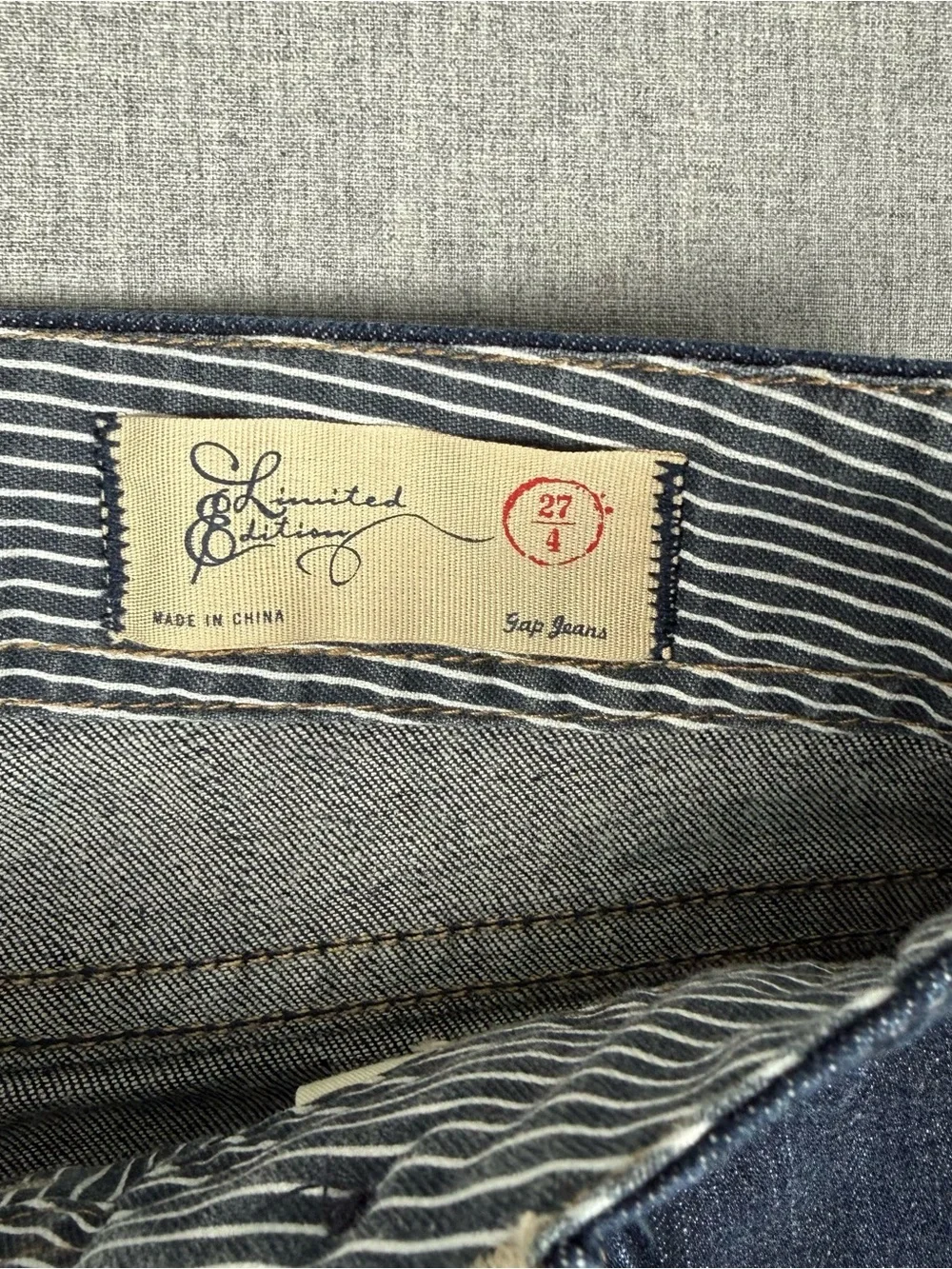 Gap Limited Edition Denim Bermuda Jorts 27/4 Y2K Nautical Button Low Rise
